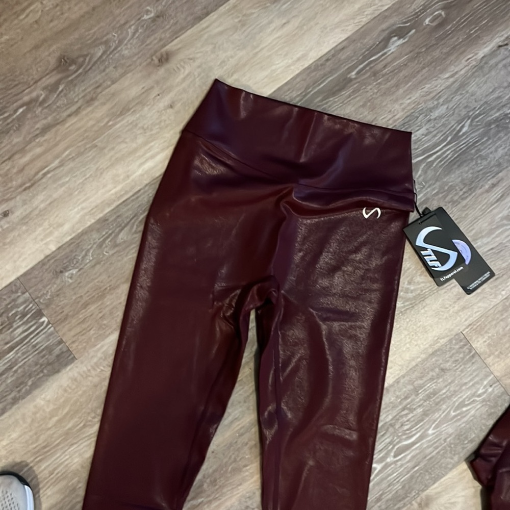 Sexy workout outfit - Picture 2 of 4